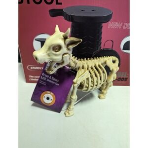 Grave‎ & Bones Skeleton Cow